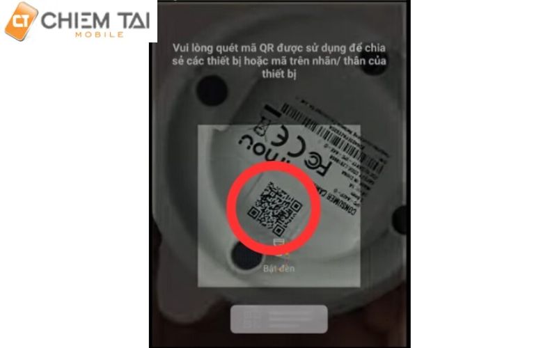 chọn Thêm thiết bị và sau đó quét mã QR