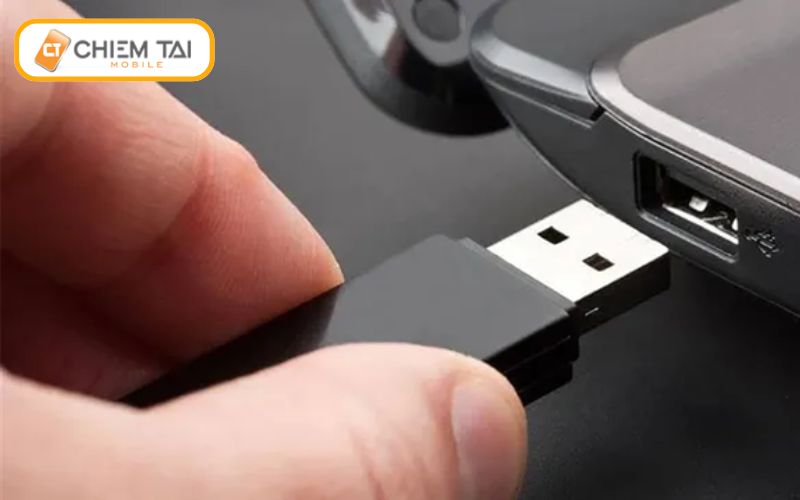 sao luu toan bo du lieu vao thiet bi usb de xoa mot doan du lieu camera