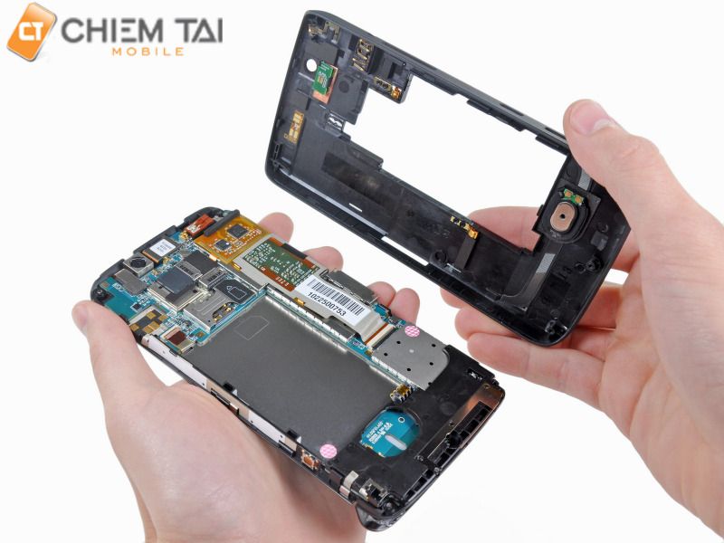 Cửa hàng Chiêm Tài Mobile sửa chữa màn hình điện thoại chất lượng TPHCM
