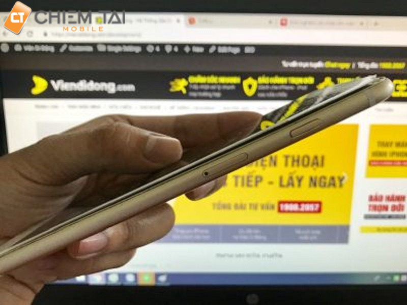 Tại sao nên sửa iPhone bị cập kênh màn hình