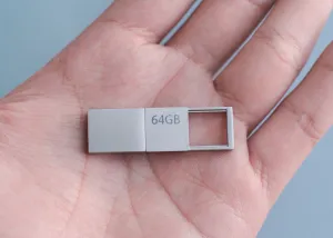 Trên tay Xiaomi U-Disk Flash Drive nhỏ gọn, 2 đầu A và C, tốc độ 169MB/s, giá 350 ngàn